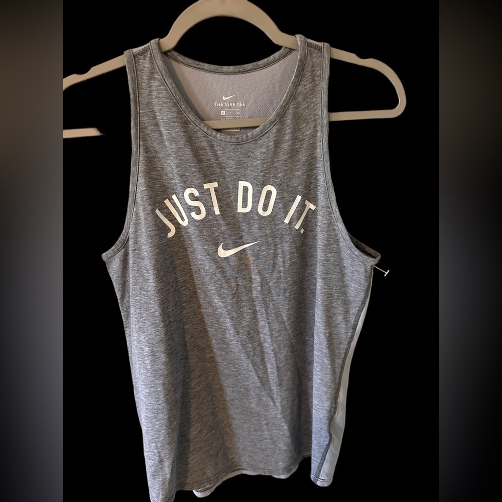 Nike Gray Tank top in excellent condition